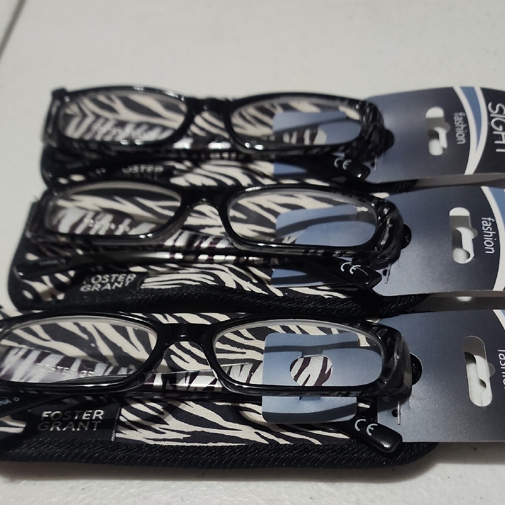 Foster Grant Zebra Print Reading Glasses